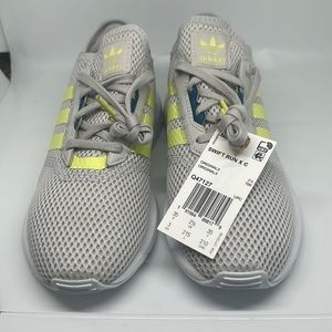 Brand Adidas New no box Swift Run X Unisex Child Sneakers.